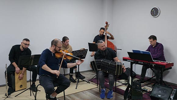 コンチェルティーノ・アコーディオン・バンド